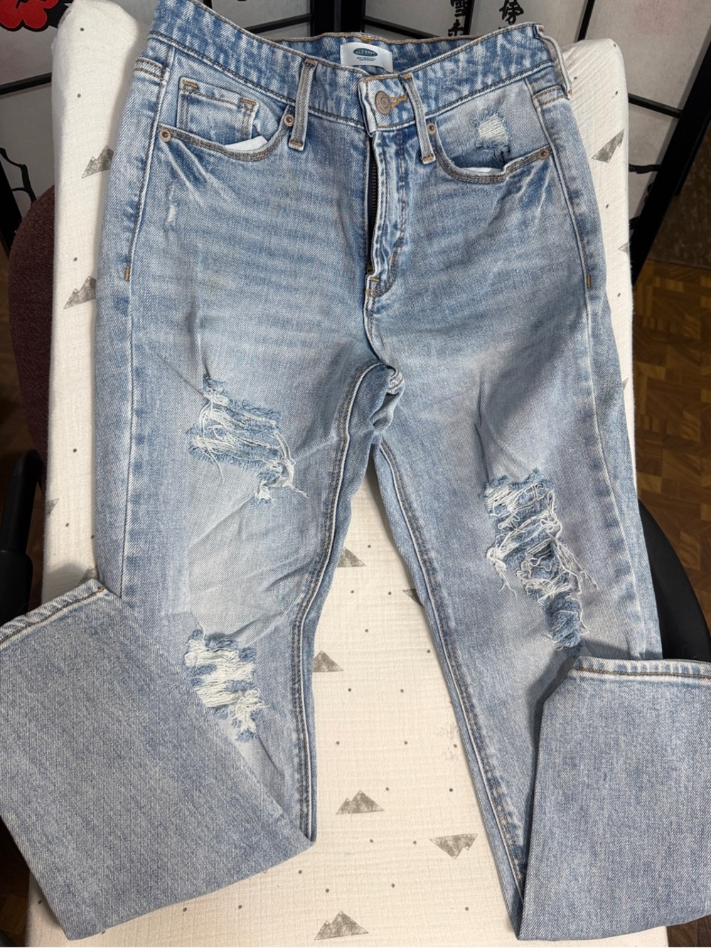 Old Navy Light Blue Distressed Boyfriend Jeans